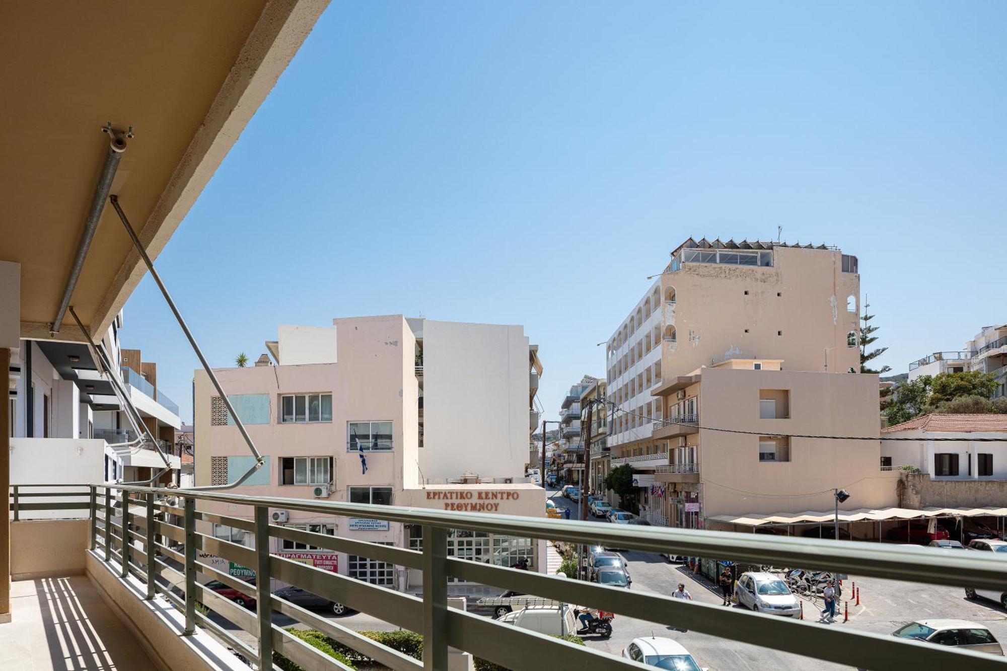 Modern Apartment, Up To 6, Close To The Beach! Apartment