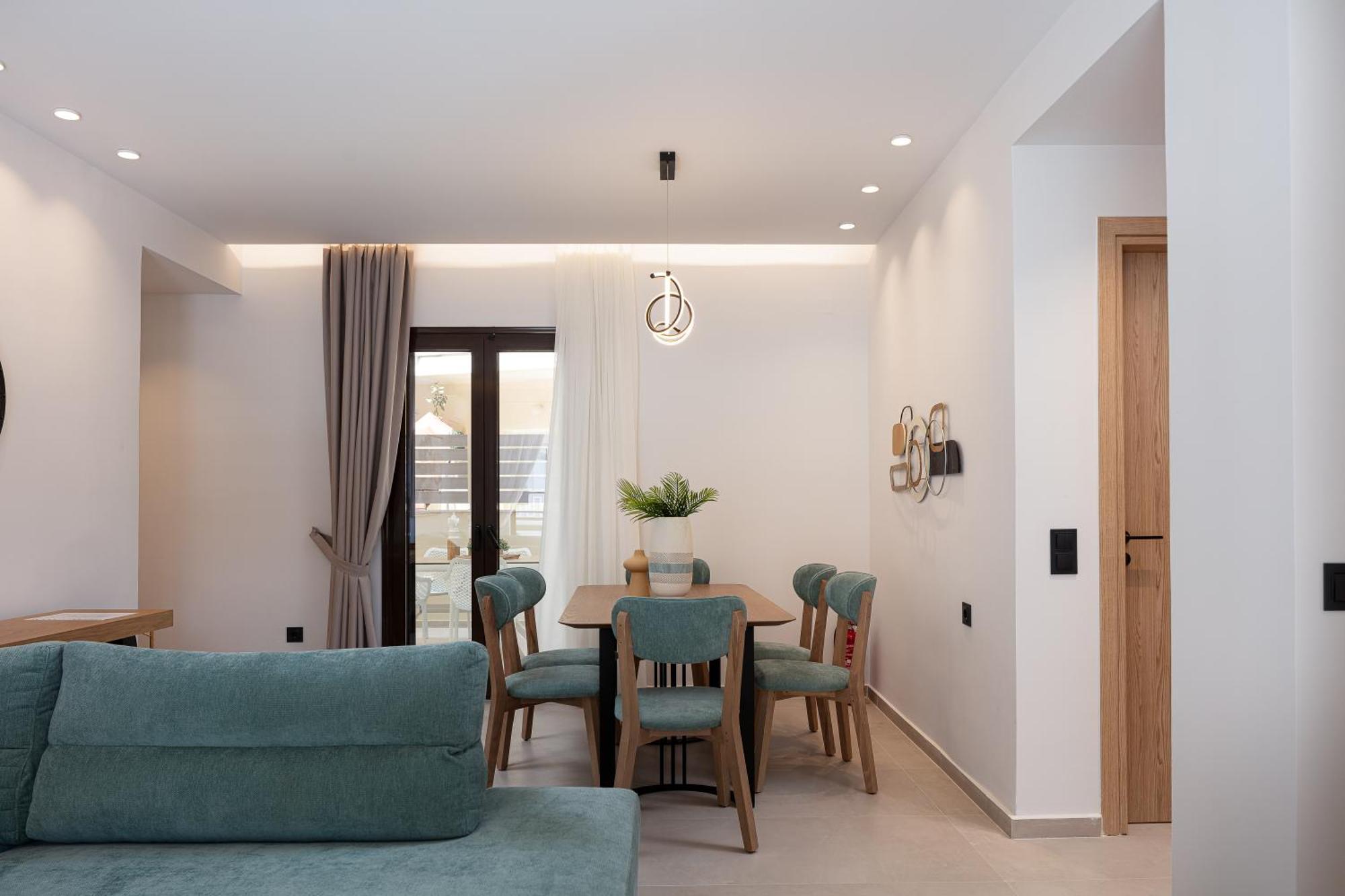 Apartamento Modern Apartment, Up To 6, Close To The Beach! *